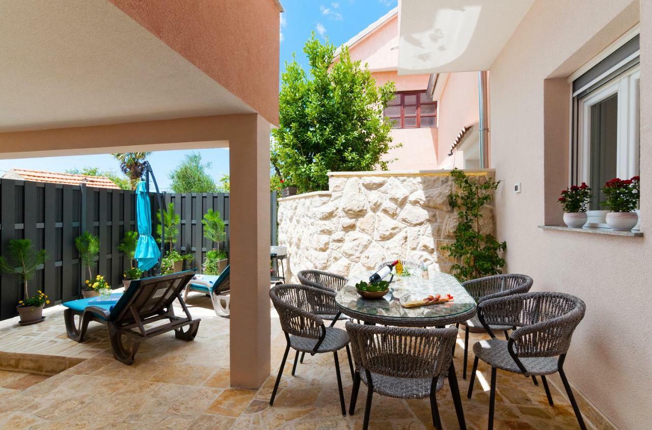 Apartment Stela - Private Terrace & Parking Zadar Zewnętrze zdjęcie